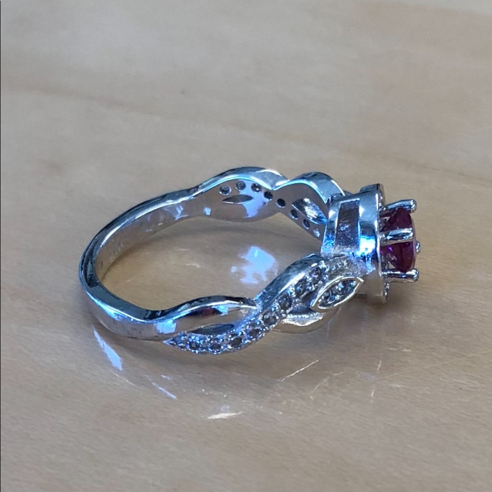 💍Alluring Looker💍 - Picture 2 of 5
